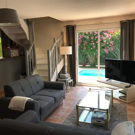 فيلة La Maison De Virginie