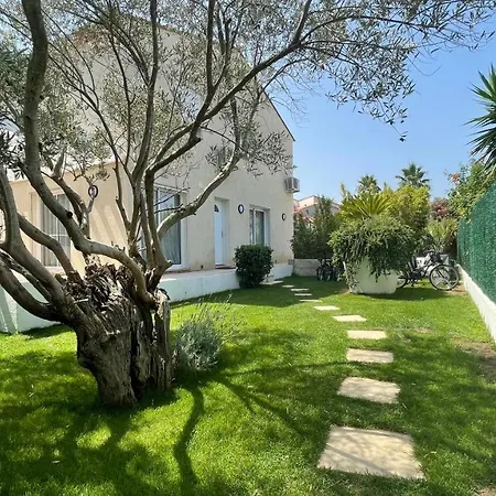 La Maison De Virginie * سان سيبريان
