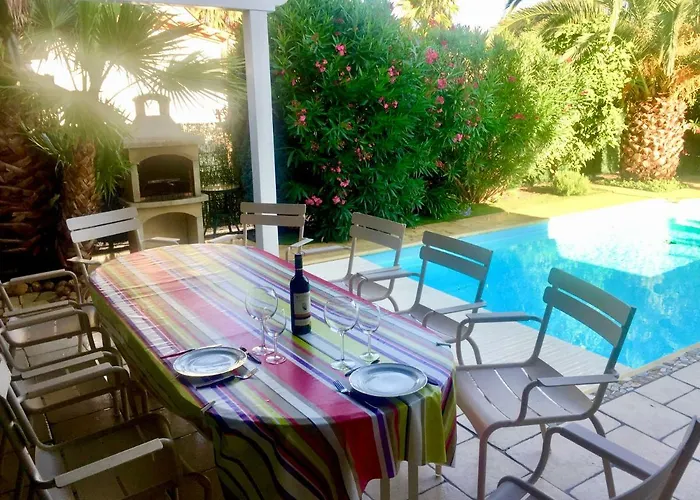 La Maison De Virginie 6 A 12 Personnes -300 M De La Plage- Velos A Disposition *