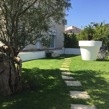 La Maison De Virginie 6 A 12 Personnes -300 M De La Plage- Velos A Disposition *