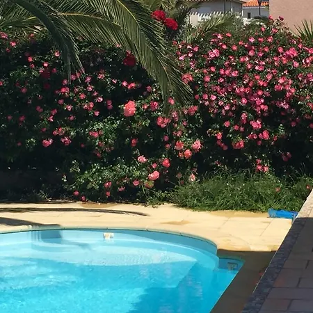 빌라 La Maison De Virginie 6 A 12 Personnes -300 M De La Plage- Velos A Disposition 생시프리앙